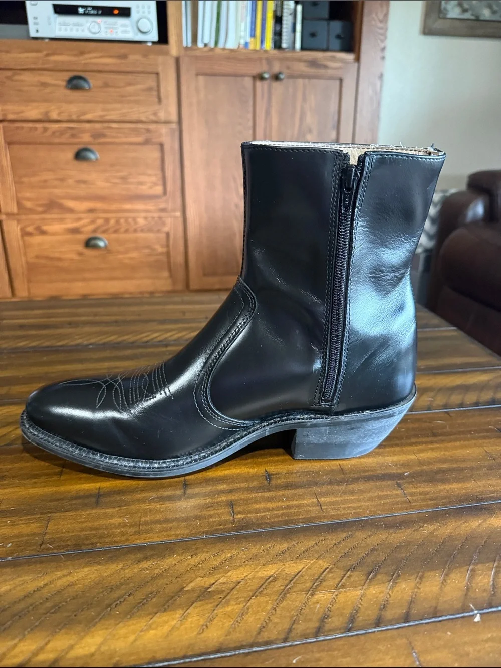 Leather Classics Men's Black Leather Zip-Up Western Stitch Ankle Boots, Size 11D
